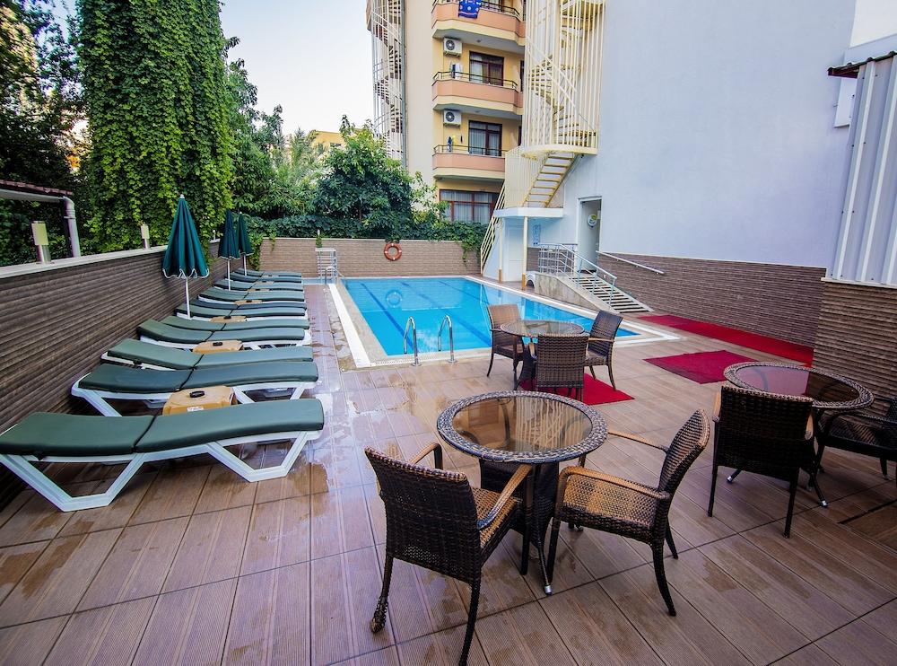 Kleopatra Blue Hawai Hotel ألانيا المظهر الخارجي الصورة