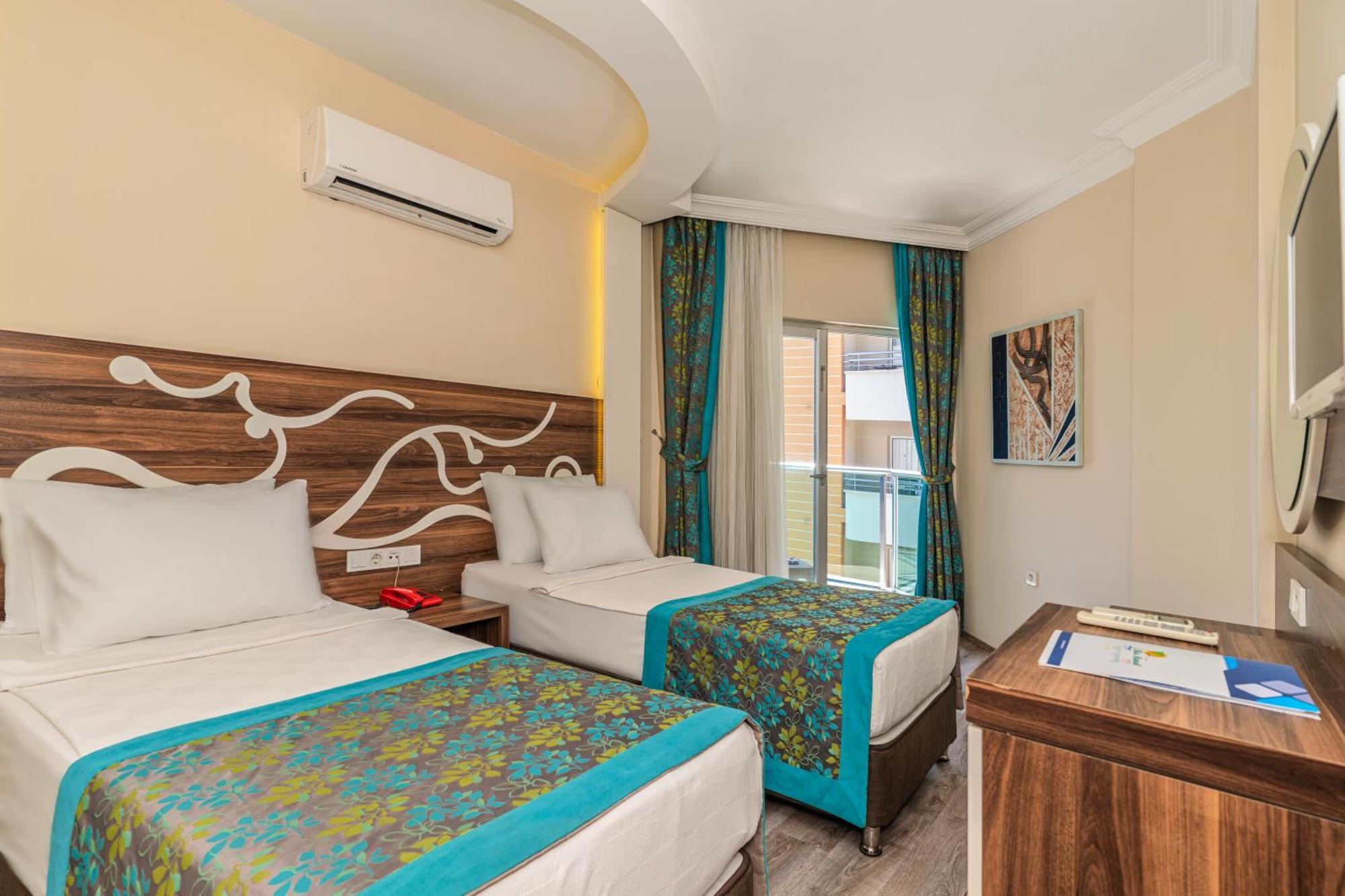 Kleopatra Blue Hawai Hotel ألانيا المظهر الخارجي الصورة